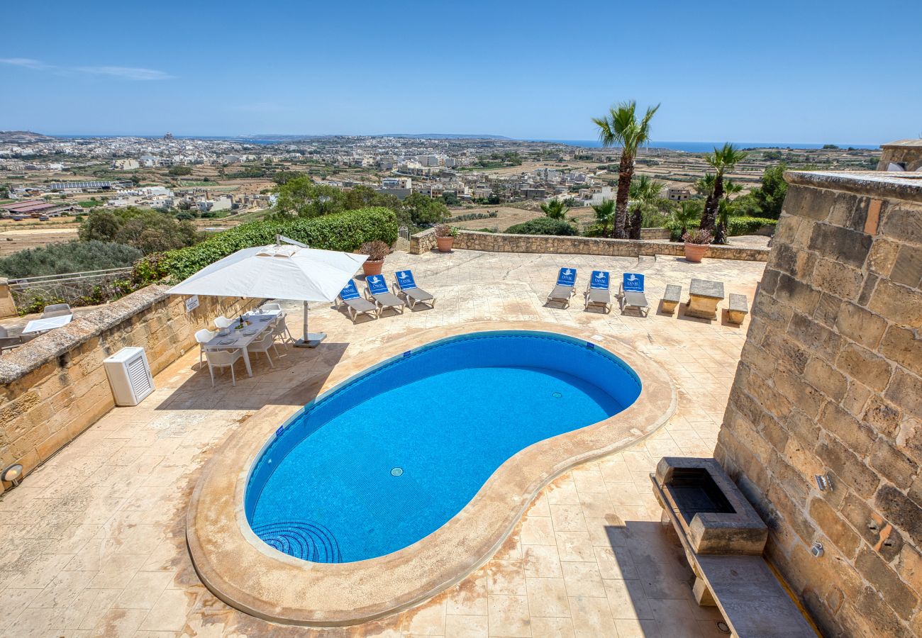 Villa en Ta' Kerċem - Gharilma V – Santa Lucija Holiday Home