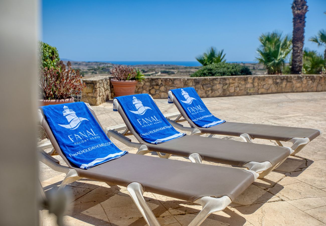 Villa en Ta' Kerċem - Gharilma V – Santa Lucija Holiday Home