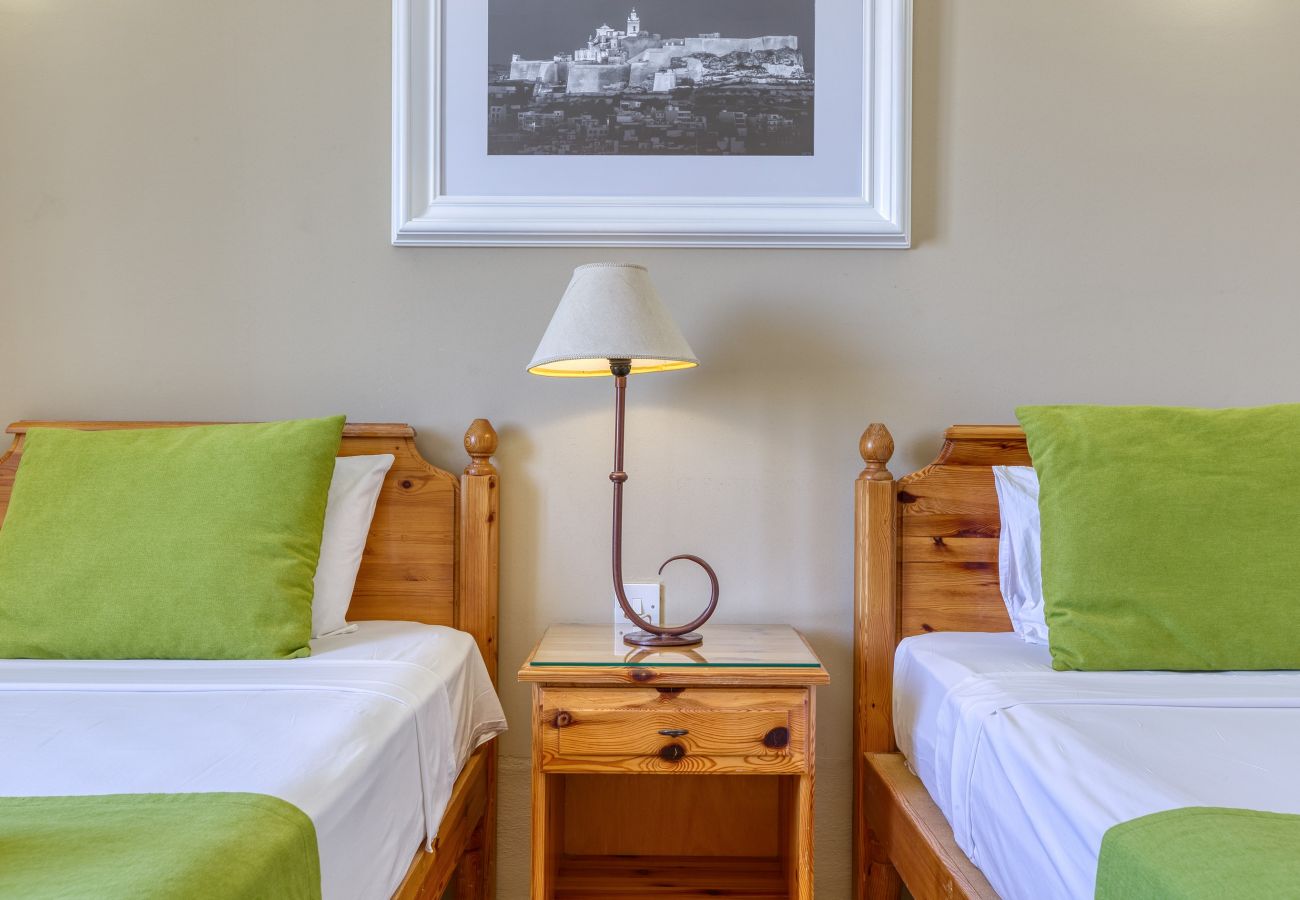 Appartamento a L-Għasri - Ta Frenc Apartments - 2 BDR, 2 BTH
