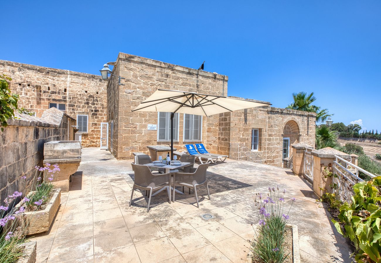 Villa a Ta' Kerċem - Gharilma IV – Santa Lucija Holiday Home	