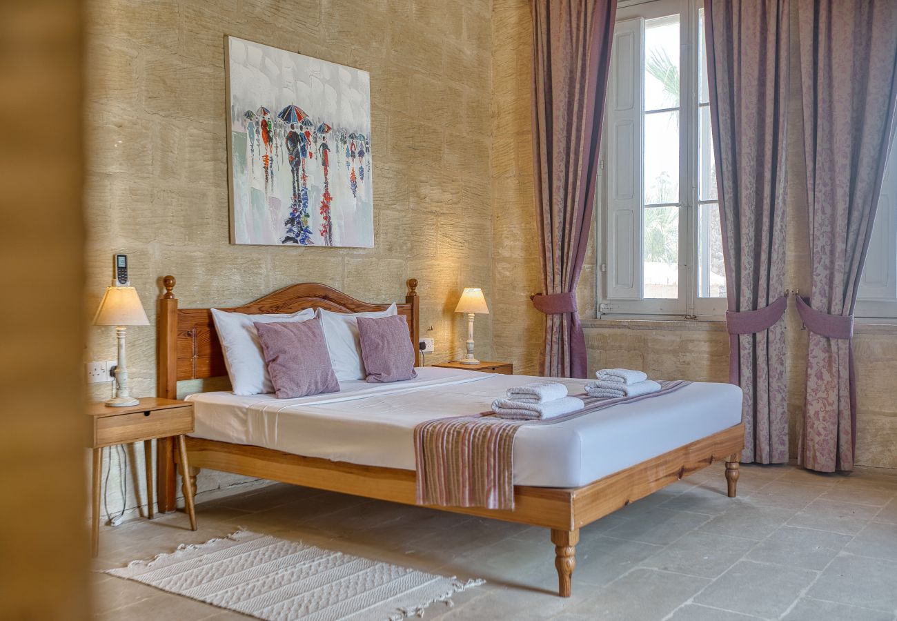 Villa a Ta' Kerċem - Gharilma IV – Santa Lucija Holiday Home	