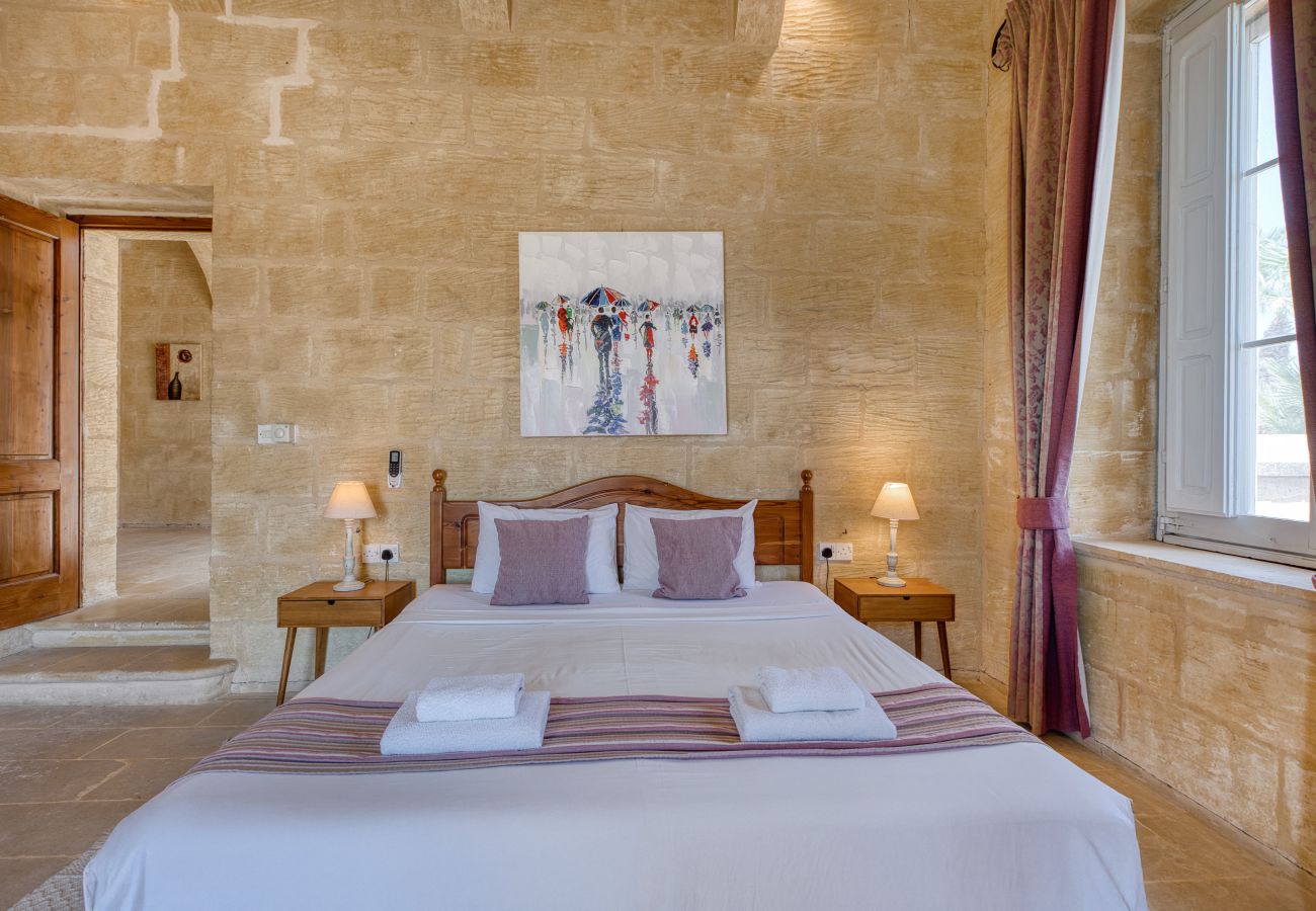 Villa a Ta' Kerċem - Gharilma IV – Santa Lucija Holiday Home	