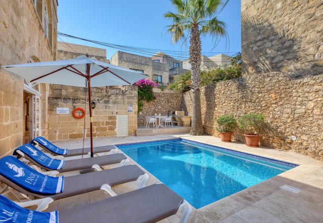 Villa in Ix-Xaghra - Kikka - Xaghra Holiday Home