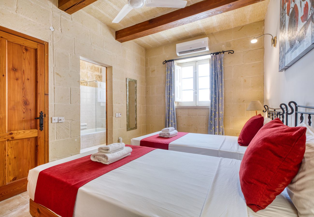 Villa in L-Għasri - Karmnu - Ghasri Holiday Home