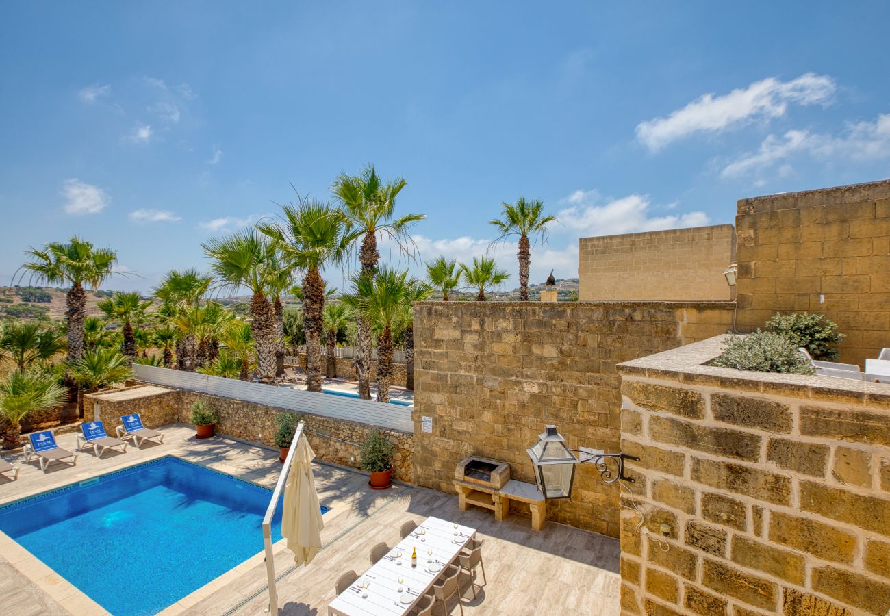 Villa in L-Għasri - Karmnu - Ghasri Holiday Home