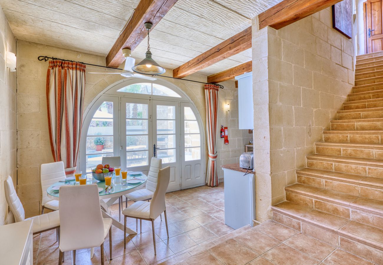 Villa in L-Għasri - Karmnu - Ghasri Holiday Home