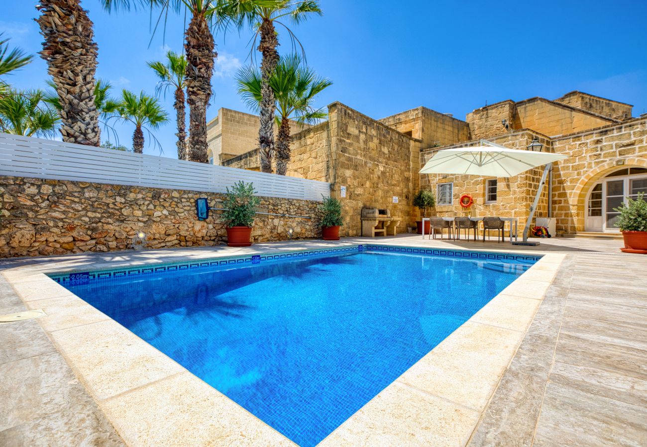 Villa in L-Għasri - Karmnu - Ghasri Holiday Home