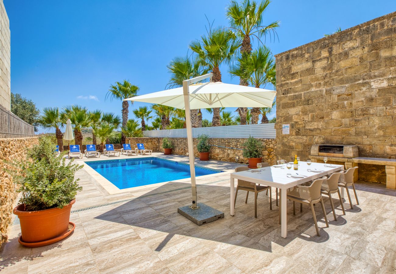 Villa in L-Għasri - Karmnu - Ghasri Holiday Home