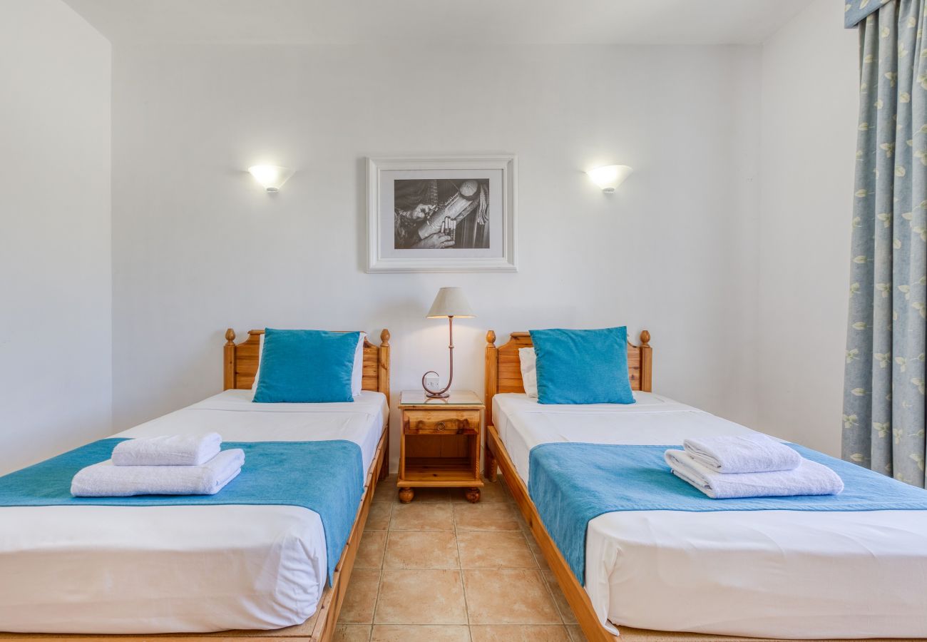 Apartment in L-Għasri - Ta Frenc Apartments - 2 BDR, 2 BTH