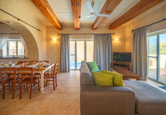 Villa in L-Għasri - Rebekah – Ghasri Holiday Home 