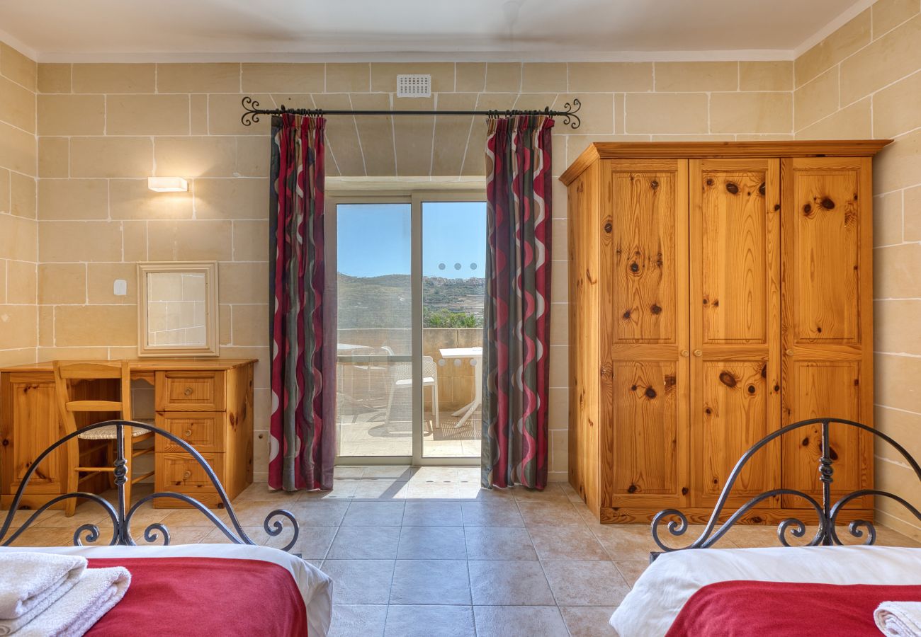 Villa in L-Għasri - Rebekah – Ghasri Holiday Home 