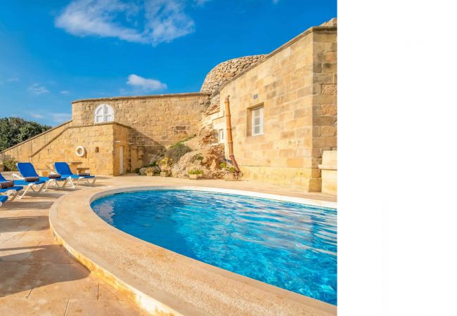 Villa in Ta' Kerċem - Gharilma V – Santa Lucija Holiday Home 