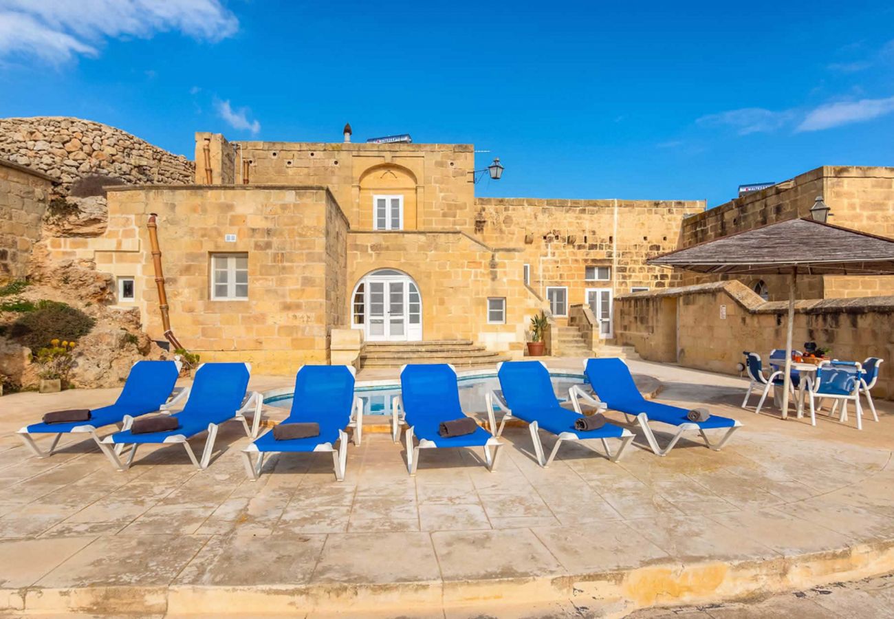 Villa in Ta' Kerċem - Gharilma V – Santa Lucija Holiday Home 