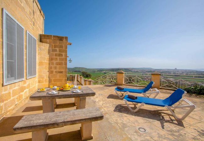 Villa in Ta' Kercem - Gharilma IV – Santa Lucija Holiday Home	 Villa in Ta' Kercem - Gharilma IV – Santa Lucija Holiday Home