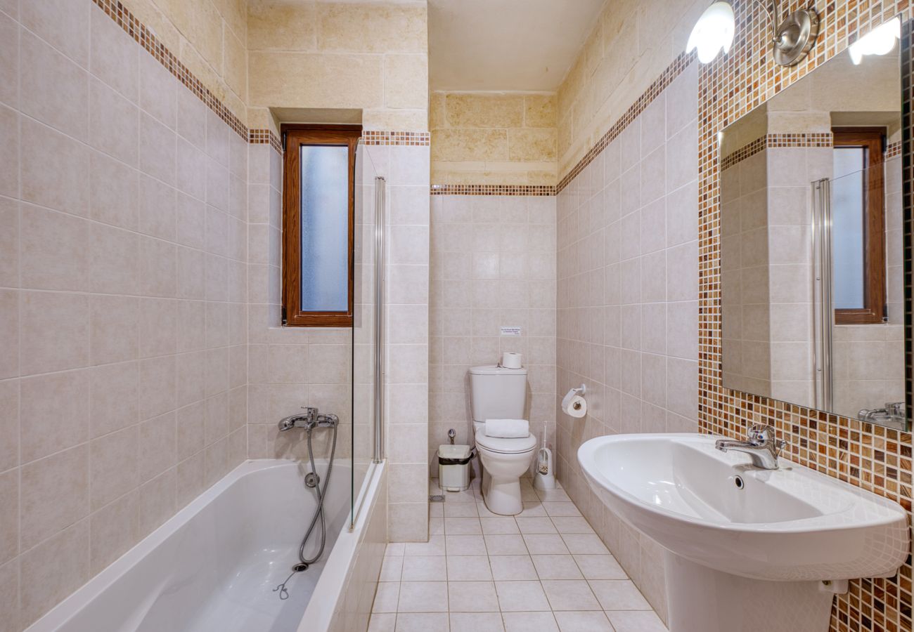 Villa in Ix-Xewkija - Gianni - Xewkija Holiday Home
