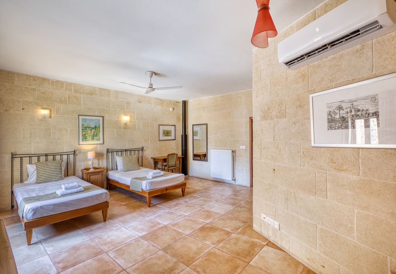 Villa in Ix-Xewkija - Gianni - Xewkija Holiday Home