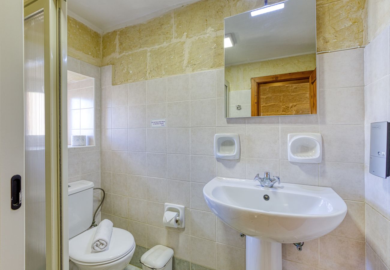 Villa in Victoria - Girardu - Victoria Holiday Home