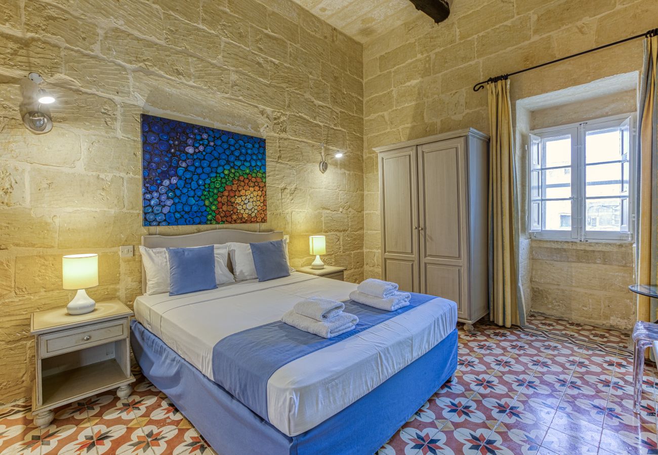 Villa in Victoria - Girardu - Victoria Holiday Home