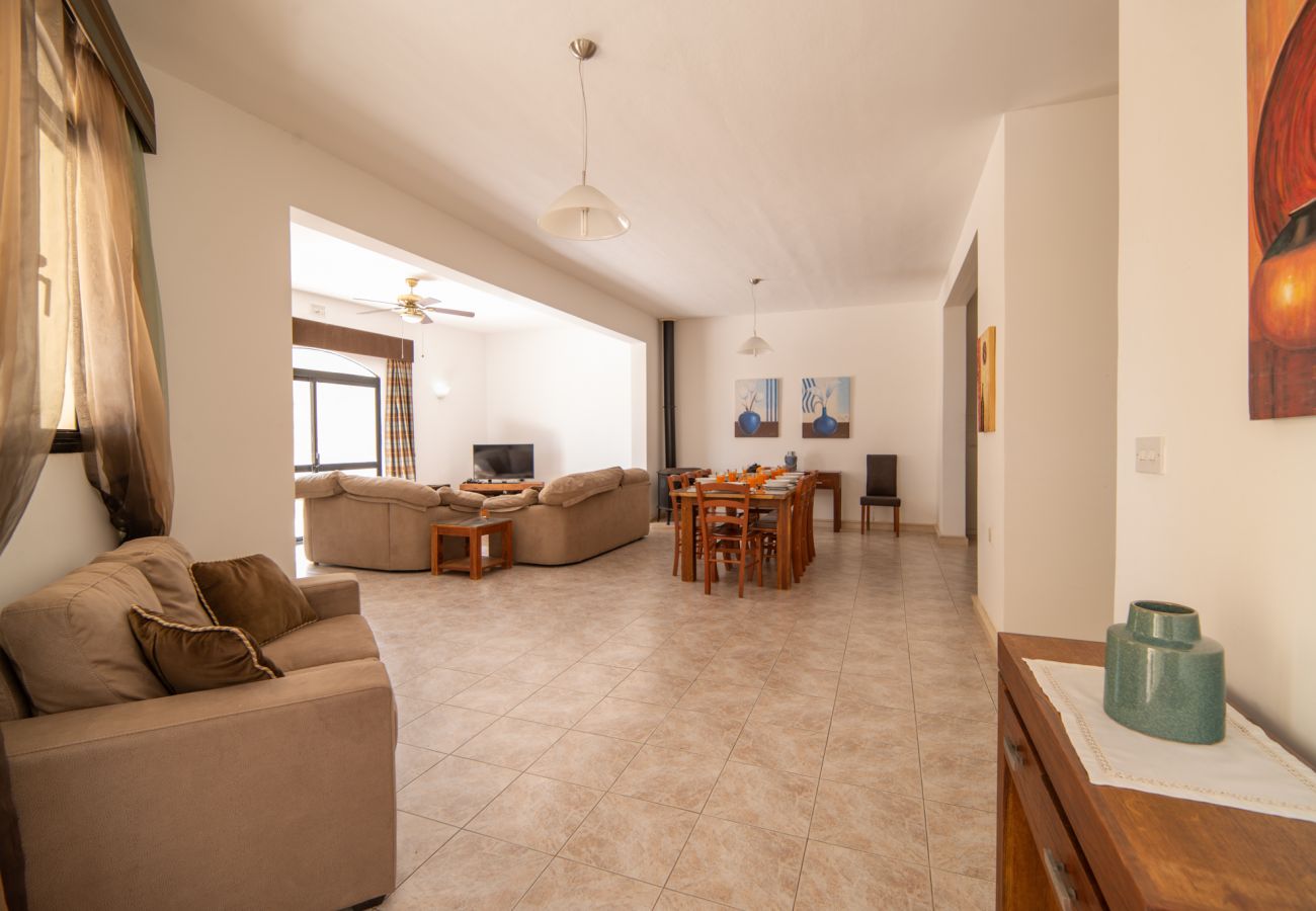 Villa in L-Għasri - Hgieri - Ghasri Holiday Home