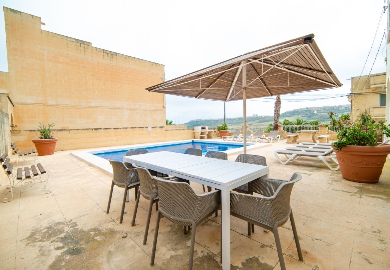 Villa in L-Għasri - Hgieri - Ghasri Holiday Home
