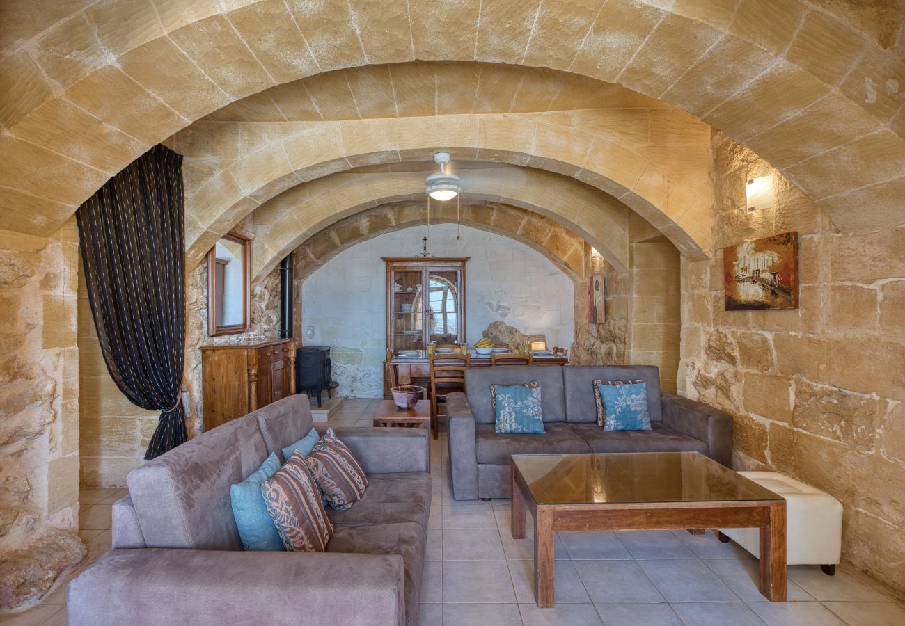 Villa in Ta' Kerċem - Gharilma V – Santa Lucija Holiday Home
