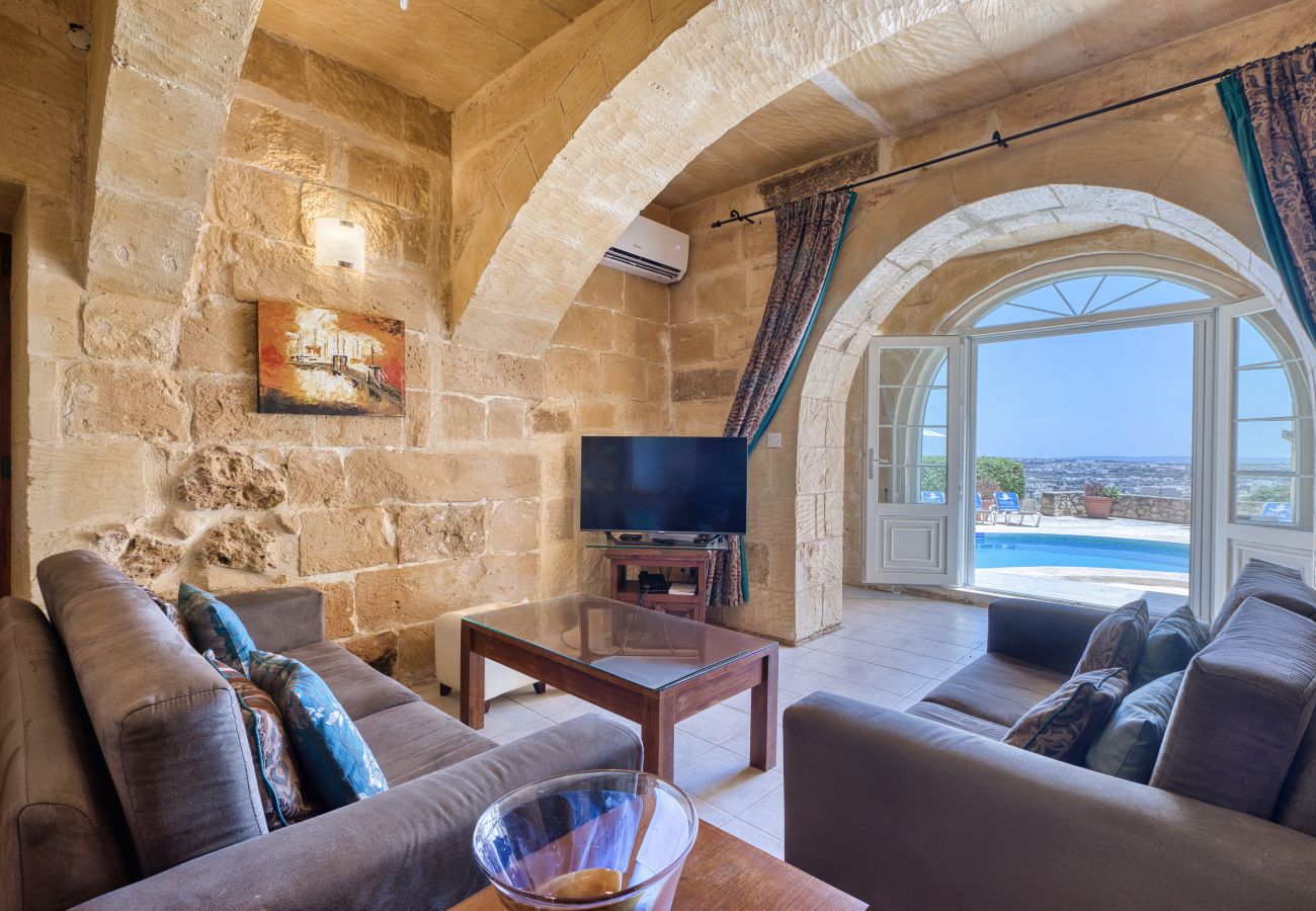 Villa in Ta' Kerċem - Gharilma V – Santa Lucija Holiday Home